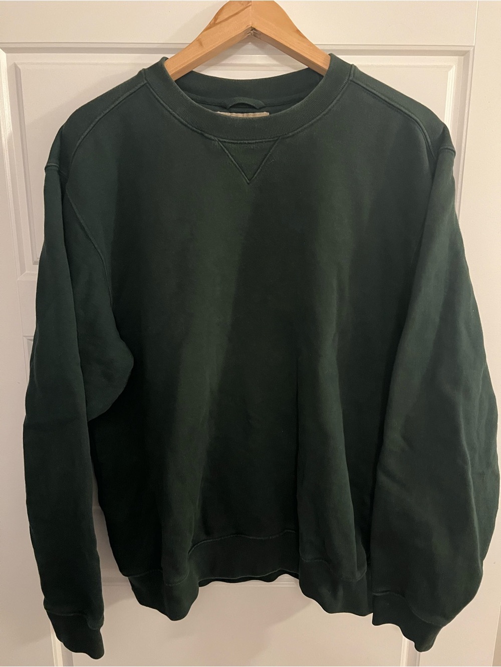 L.L. BEAN FOREST GREEN MENS CREWNECK